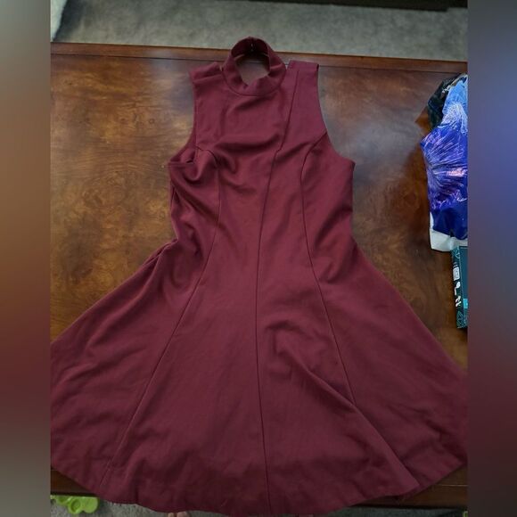 Free People Mock Neck Sleevless Skater Dress Burgandy Size L, Fits Like a XS - Picture 1 of 13